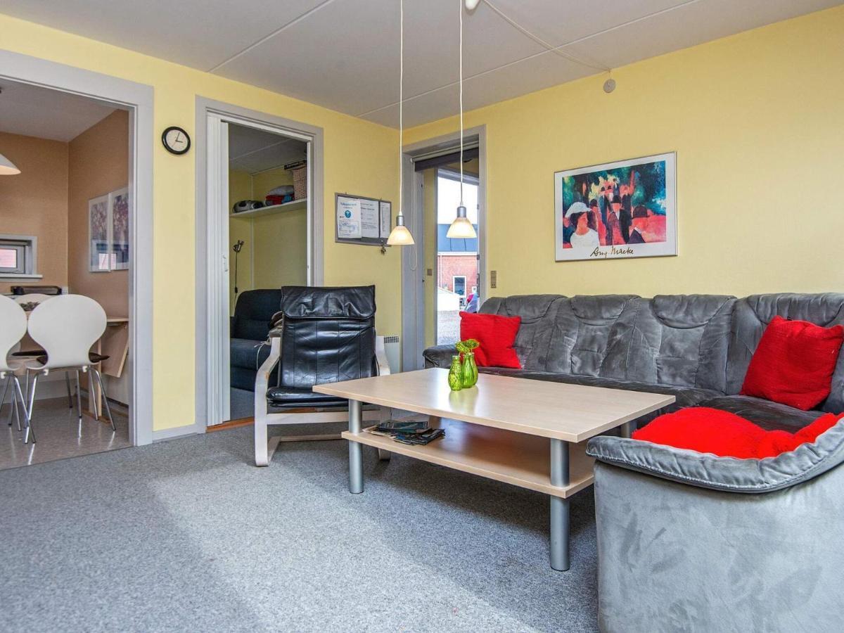6 Person Holiday Home In R M Sønderby 外观 照片