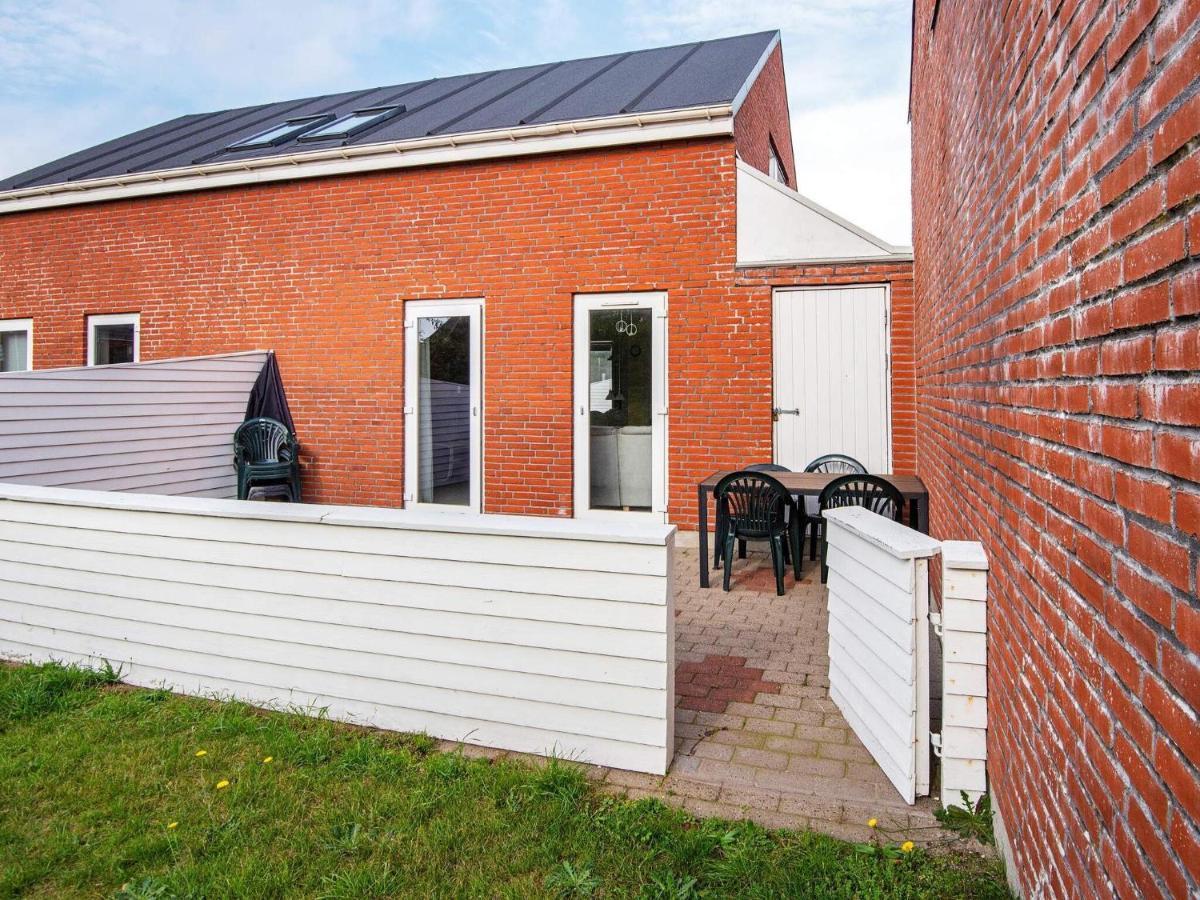 6 Person Holiday Home In R M Sønderby 外观 照片