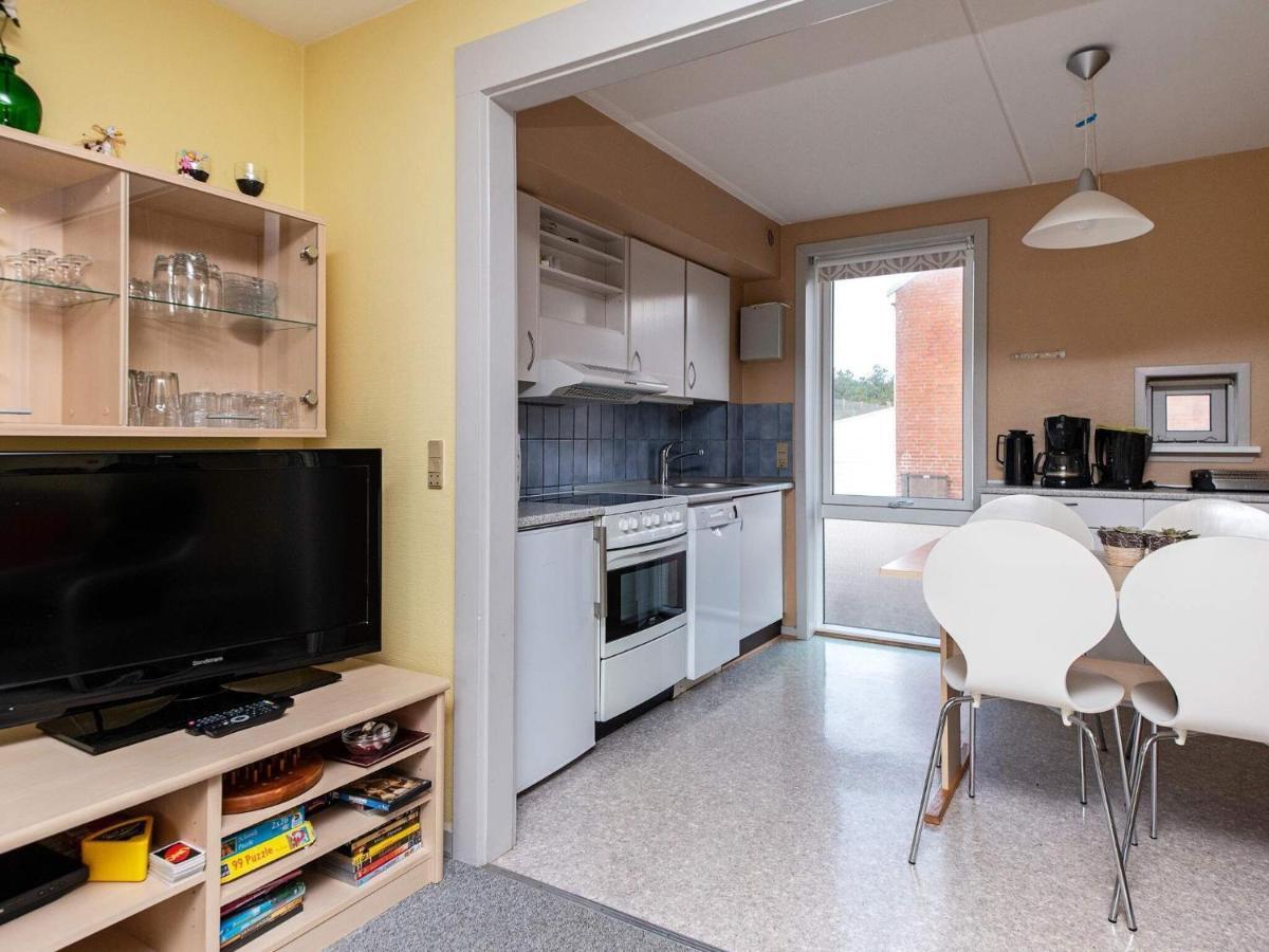 6 Person Holiday Home In R M Sønderby 外观 照片